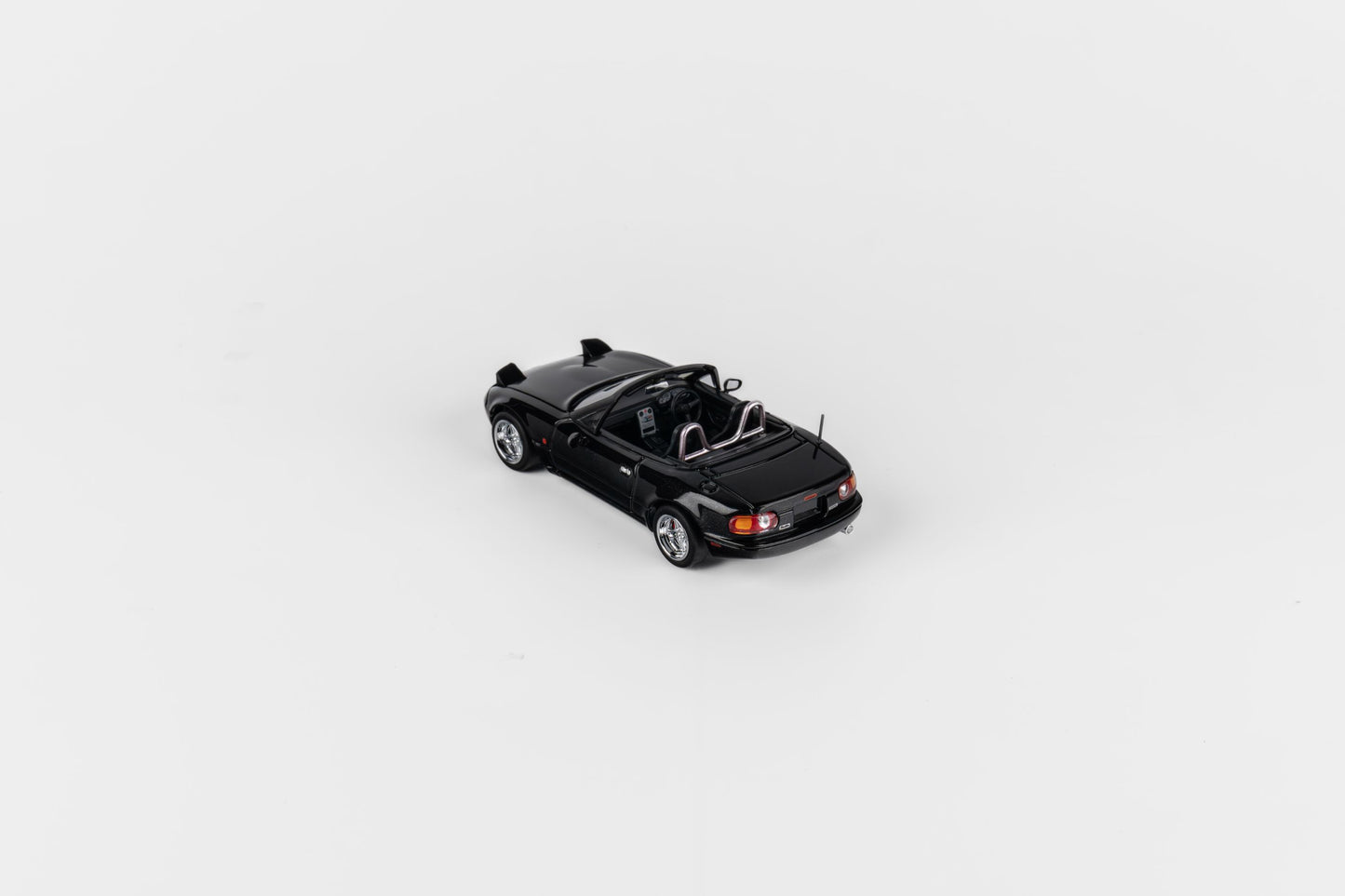 Microturbo 1/64 Custom MX5 - Metallic Black